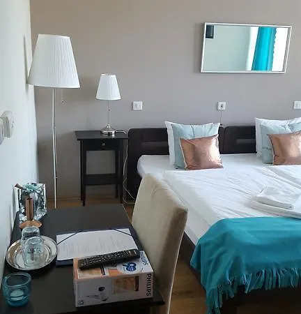 Vadaszhaz Vendeghaz *