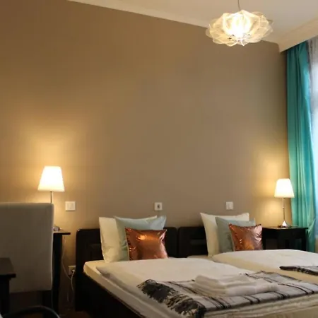 Vadaszhaz Vendeghaz *