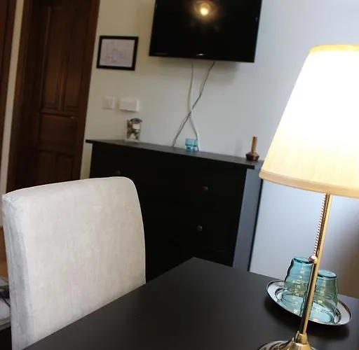 Vadaszhaz Vendeghaz بيت ضيافة *